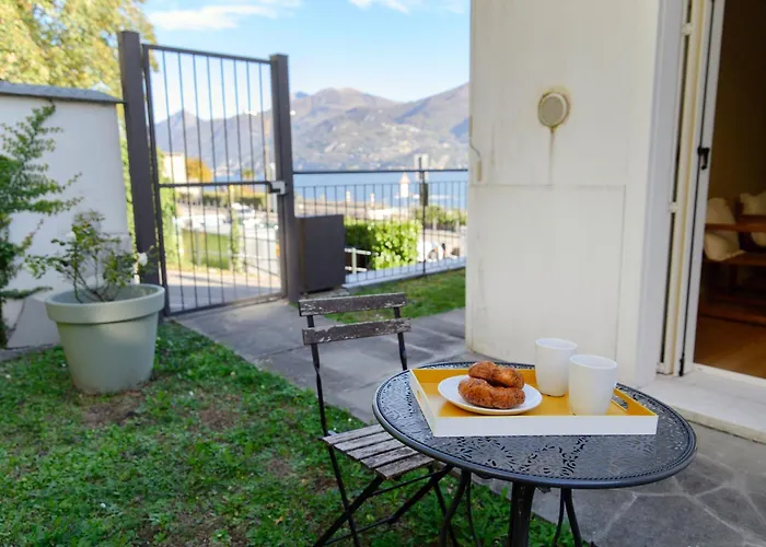 Lägenhet Residenza Di Luce - By Myhomeincomo Cadenabbia