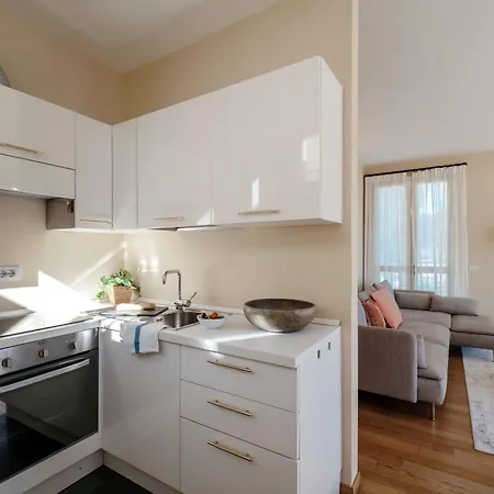 Residenza Di Luce - By Myhomeincomo