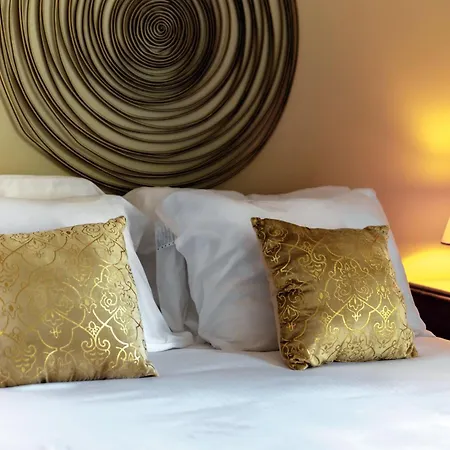 Residenza Di Luce - By Myhomeincomo *